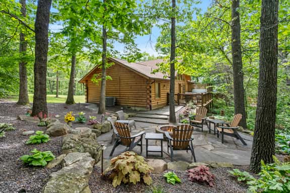Whispering Pines - 2 BD - Image 1