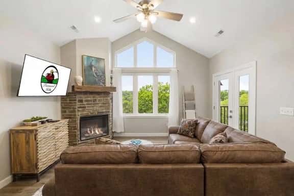 Foothills G-307 - 3 BD | PMR - Image 1