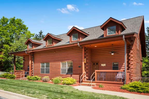 Cabins at Grand Mountain - Cabin 201 - 2 BD | PMR - Image 1