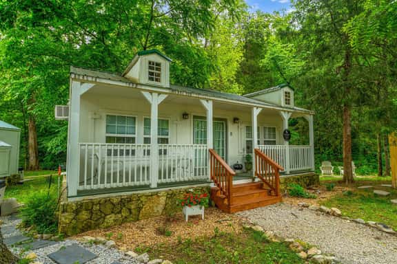 Brushy Creek 6 - Natalie's Nest - 1 BD - Image 1