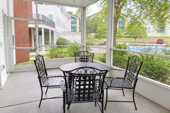 Greensview 210 - 2 BD | DX - Image 1