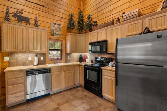 Cabins at Grand Mountain - Cabin 140 - 2 BD + L | PMR - Image 1