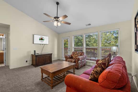 OakRidge - Oaks 142 AB | 2 BD - Image 1