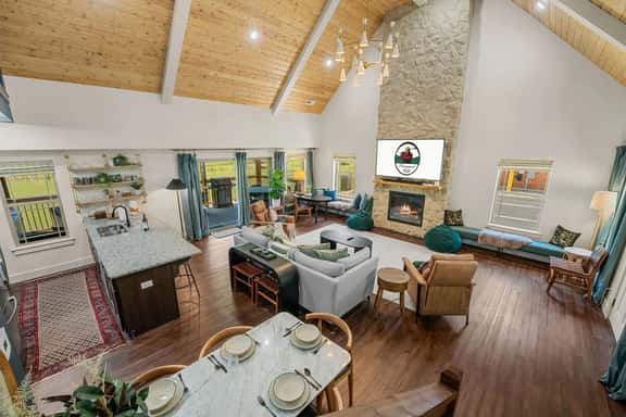 Tall Timbers - Pine & Pond Retreat - 3 BD - Image 1