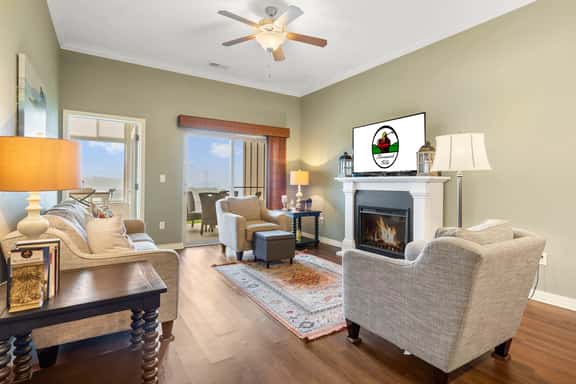 Majestic 102 - 2 BD | WK | LAKE - Image 1