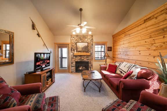 Cabins at Grand Mountain - Cabin 320 - 2 BD - Image 1