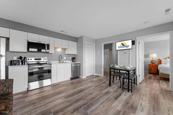 Rock Lane - Condo 401 - 1 BD | LTD - Image 1