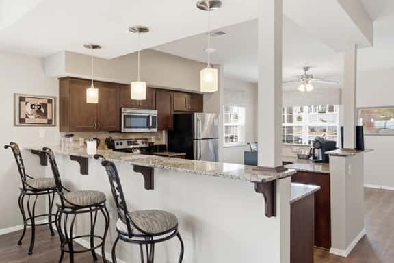 Greensview 231B - 1 BD | - Image 1