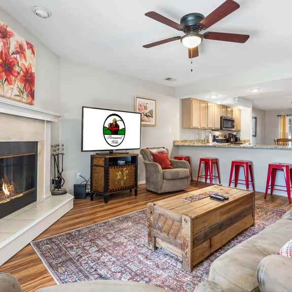 Pointe - 3403 - 2 BD | DX - Image 1