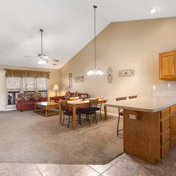 OakRidge - Condo 712 A | WK | 1 BD - Image 1