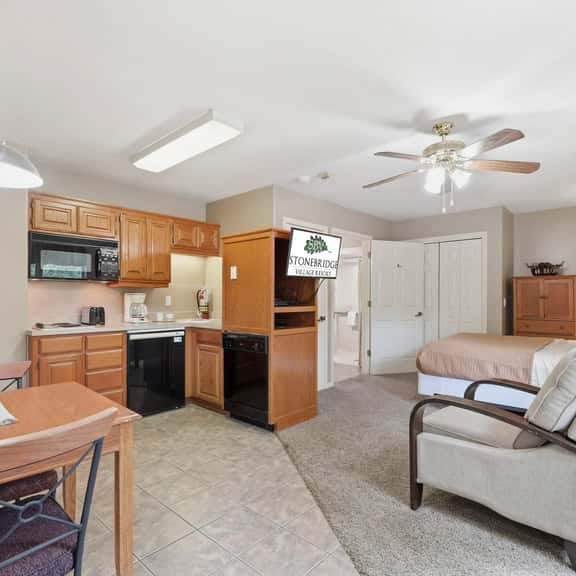 OakRidge - Condo 708 B | WK | RS | HR | QS - Image 1