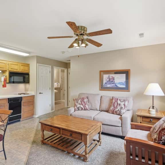 OakRidge - Condo 720 B | WK | HR | QS - Image 1