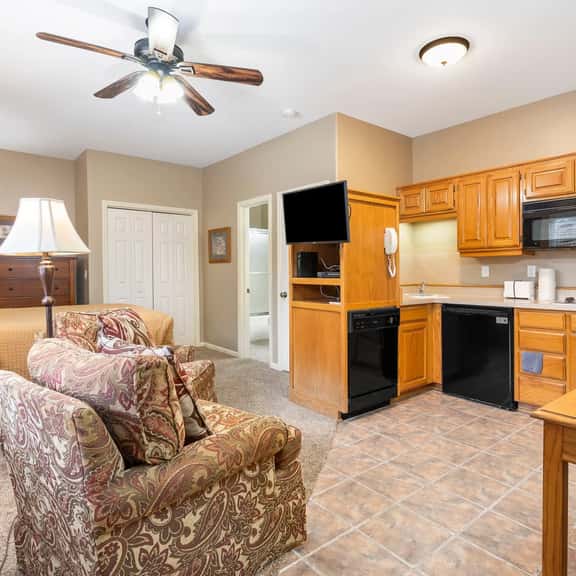 OakRidge - Condo 705 B | QS - Image 1