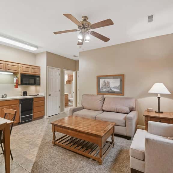 OakRidge - Condo 719 B | QS - Image 1
