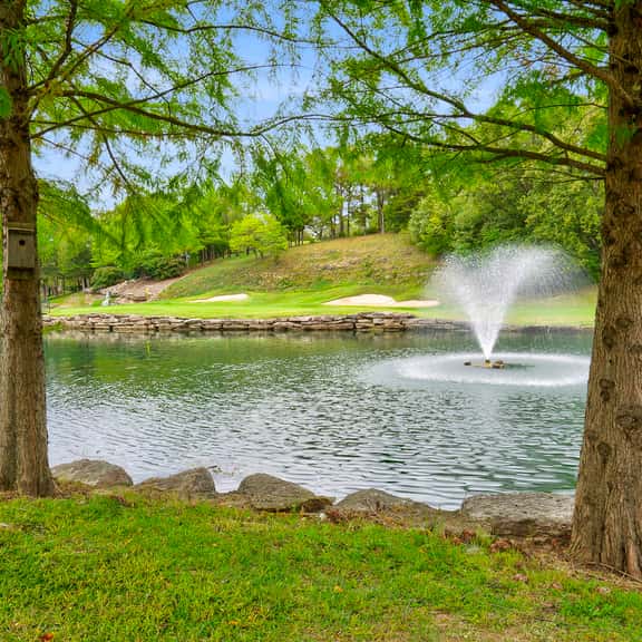 OakRidge - Condo 733 B | QS - Image 1