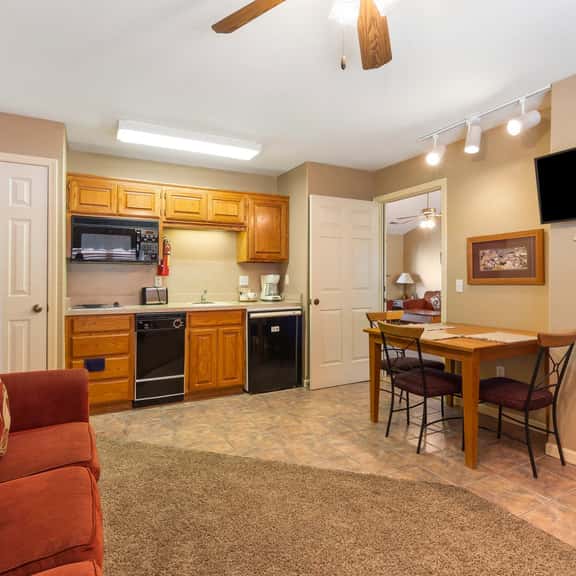 OakRidge - Condo 716 B | WK | QS - Image 1