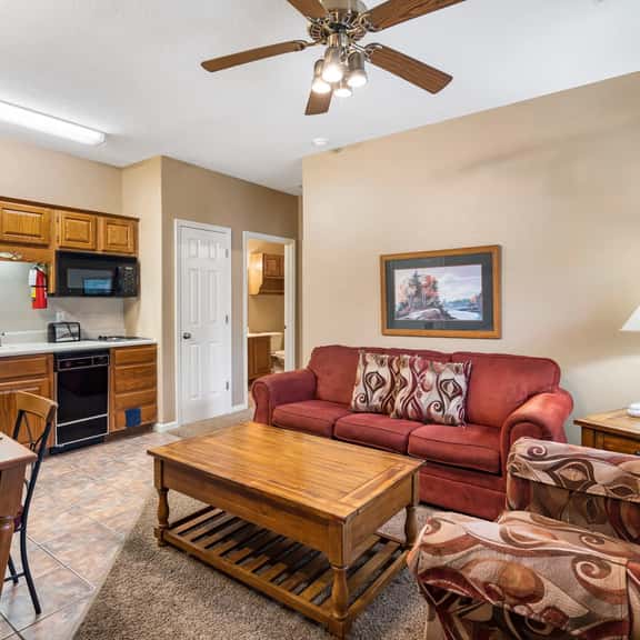 OakRidge - Condo 723 B | QS - Image 1