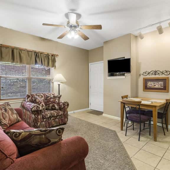 OakRidge - Condo 721 B | QS - Image 1