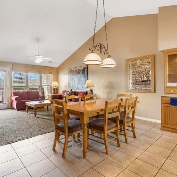 OakRidge - Condo 760 A | WK | 1 BD - Image 1