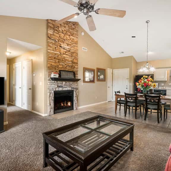 OakRidge - Condo 784 AB | WK | 2 BD - Image 1