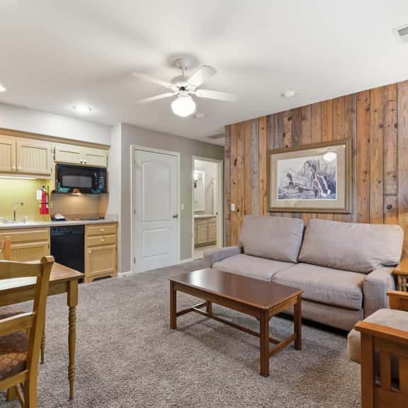 OakRidge - Condo 730 B | WK | QS - Image 1