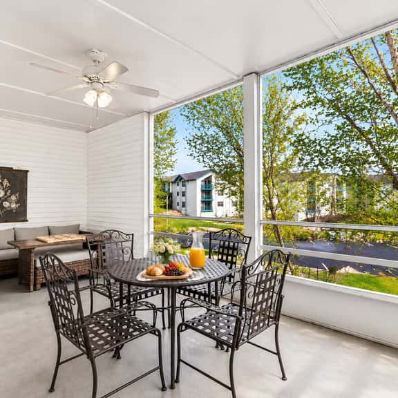Greensview 231BC - 2 BD | DX - Image 1