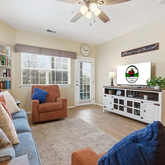 Greensview 330B - 1 BD - Image 1