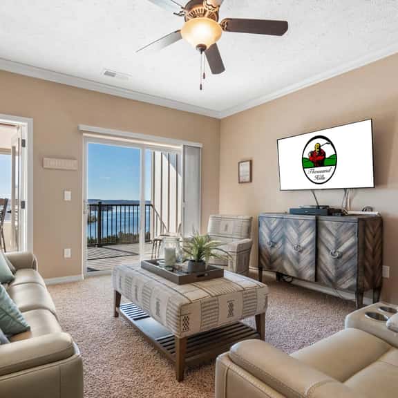 Majestic 210 - 2 BD | LAKE - Image 1
