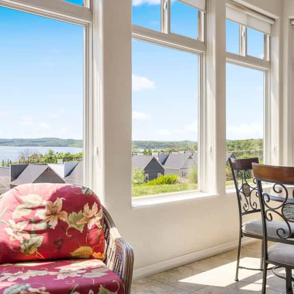 Majestic 114 - 2 BD | WK | LAKE - Image 1