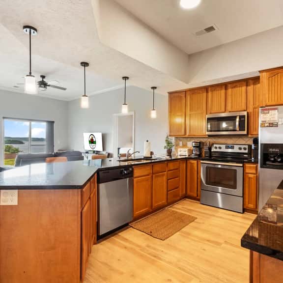 Majestic 108 - 4 BD | WK - Image 1