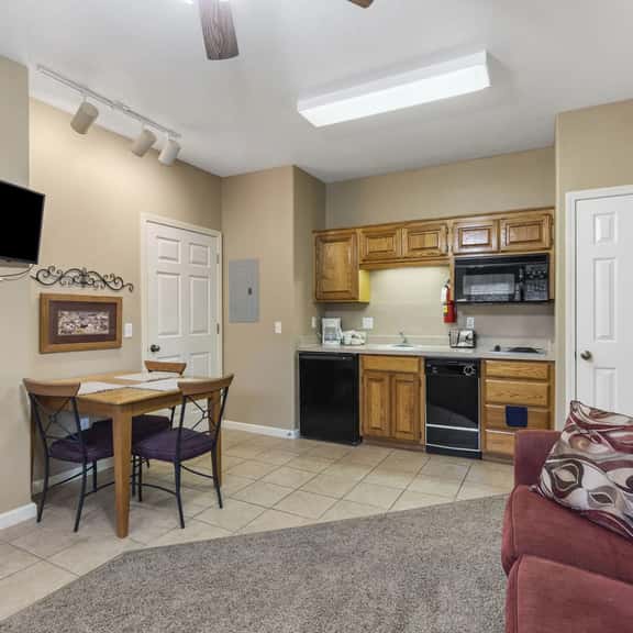 OakRidge - Condo 711 B | QS - Image 1