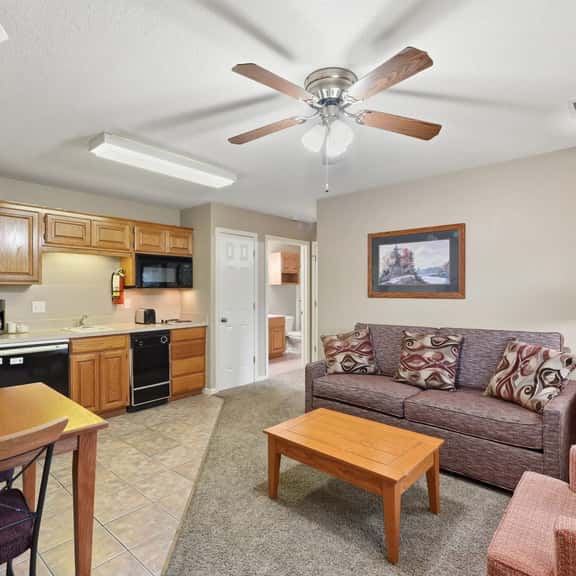 OakRidge - Condo 710 B | WK | QS - Image 1