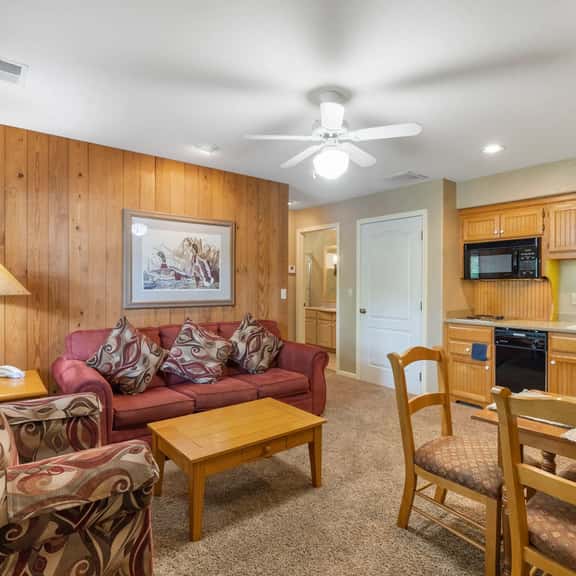 OakRidge - Condo 764 B | WK | QS - Image 1
