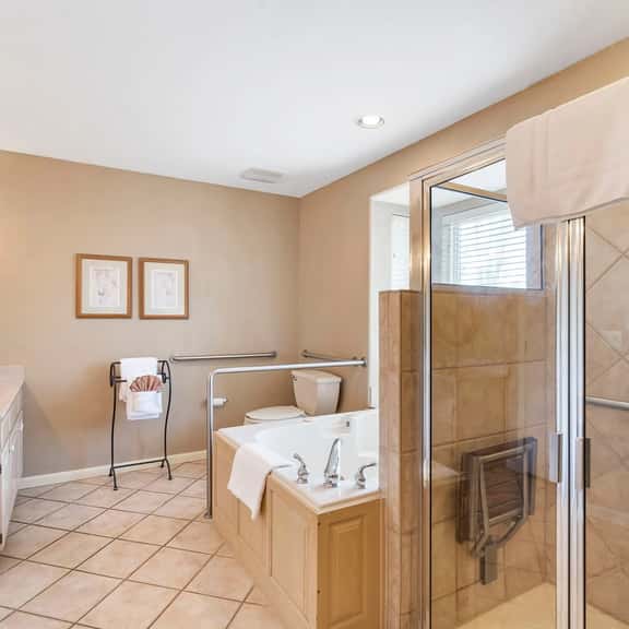 OakRidge - Condo 762 A | 1 BD | WK | HR - Image 1