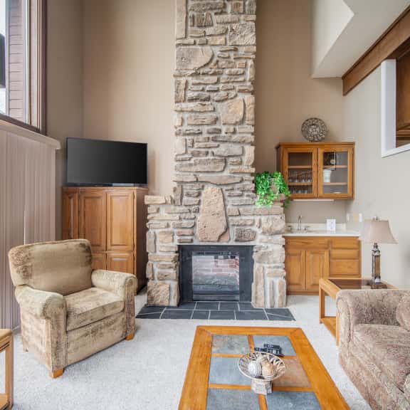Table Rock Landing - Unit 14 - Image 1