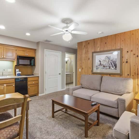 OakRidge - Condo 734 B | WK | QS - Image 1