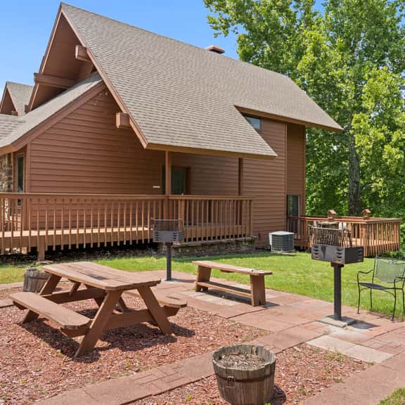 Table Rock Landing - Unit 19 - Image 1