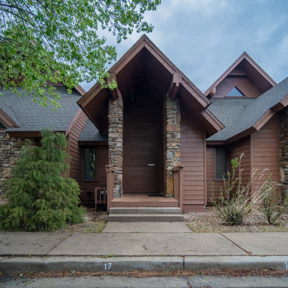 Table Rock Landing - Unit 17 - Image 1