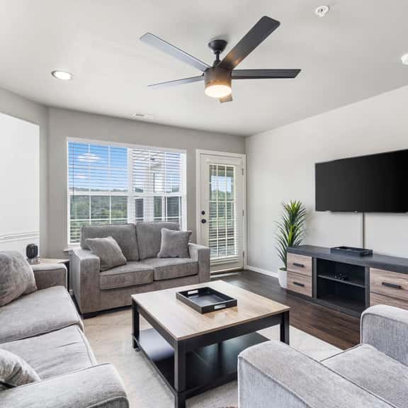 Fairways 12-1 - 2 BD | PMR - Image 1
