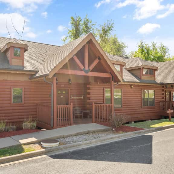 Cabins at Grand Mountain - Cabin 117 - 2 BD | WK | PY - Image 1