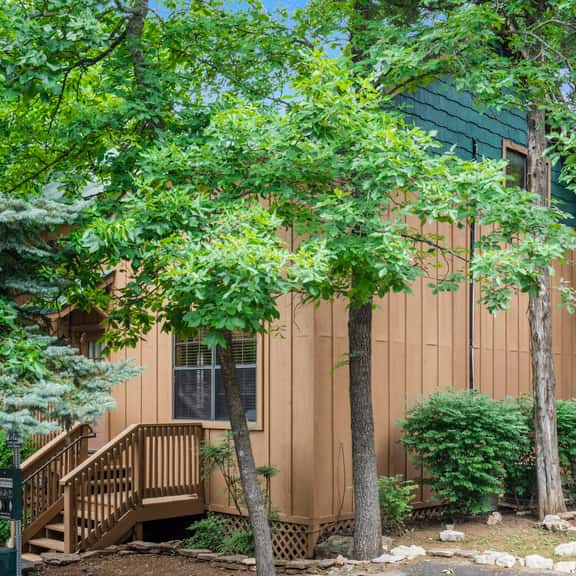 Cabins at Green Mountain - Cabin 18 - 2 BD + L - Image 1