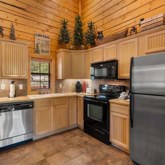 Cabins at Grand Mountain - Cabin 140 - 2 BD + L | PMR - Image 1