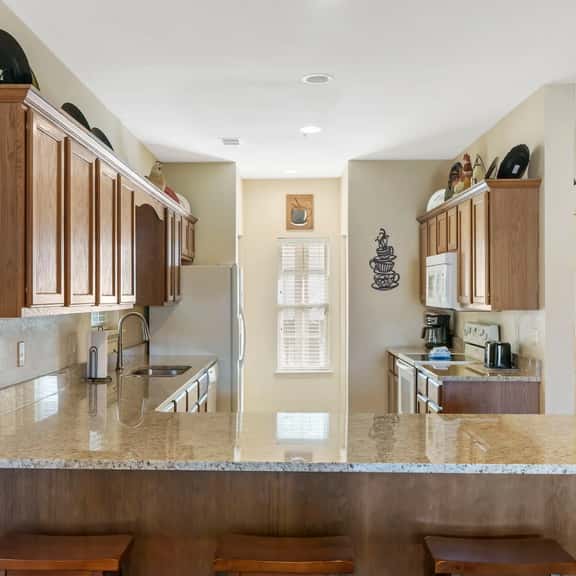Royal Links 4-4 - 3 BD | WK - Image 1