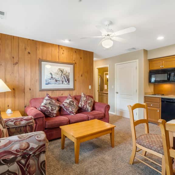 OakRidge - Condo 746 B | WK | QS - Image 1