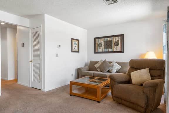 Pointe - 3811 - 1 BD - Image 4