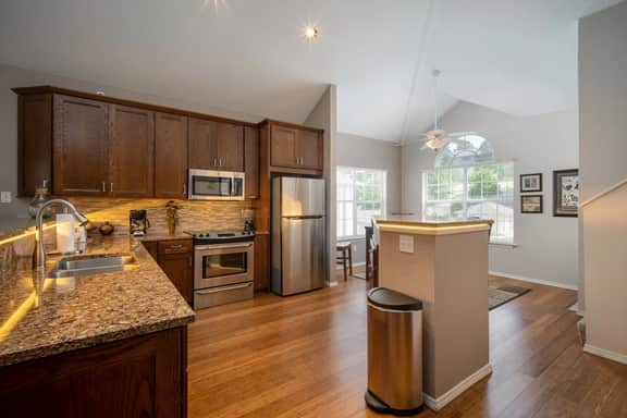 Fairways 8-6 - 3 BD | PMR - Image 5
