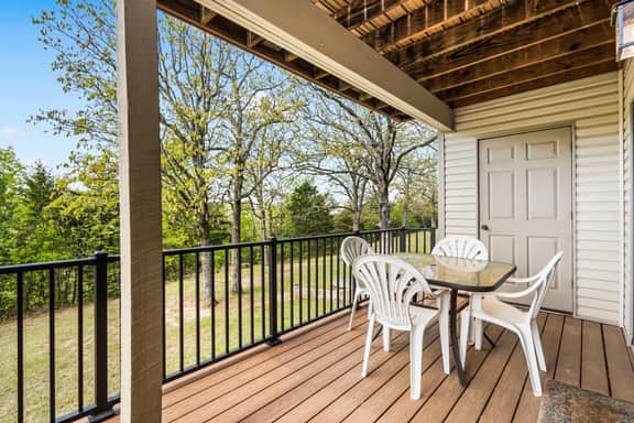 Pointe - 1007 - 2 BD - Image 4