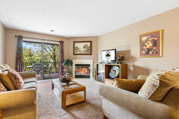 Pointe - 1007 - 2 BD - Image 2