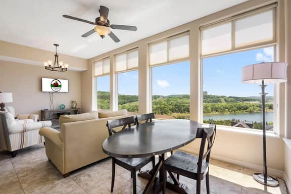 Majestic 316 - 2 BD | LAKE - Image 2