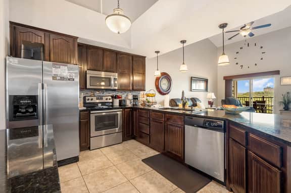 Majestic 405 - 3 BD - Image 3